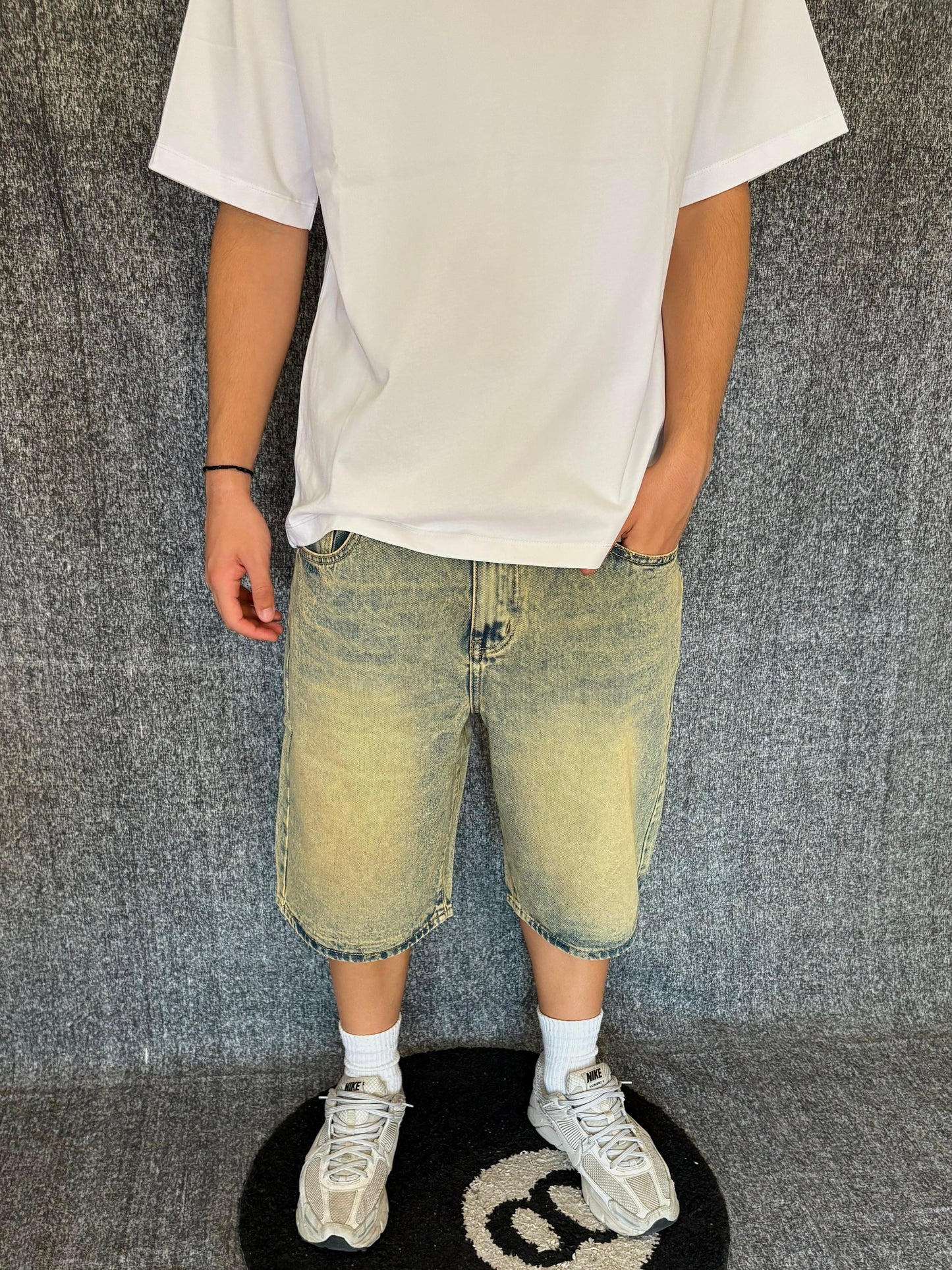 JEANS CORTO SABBIATO